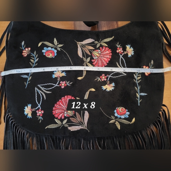 Y2K Black Embroidered Fringe Shoulder Bag Boho 90s Floral Suede Look - Picture 12 of 15